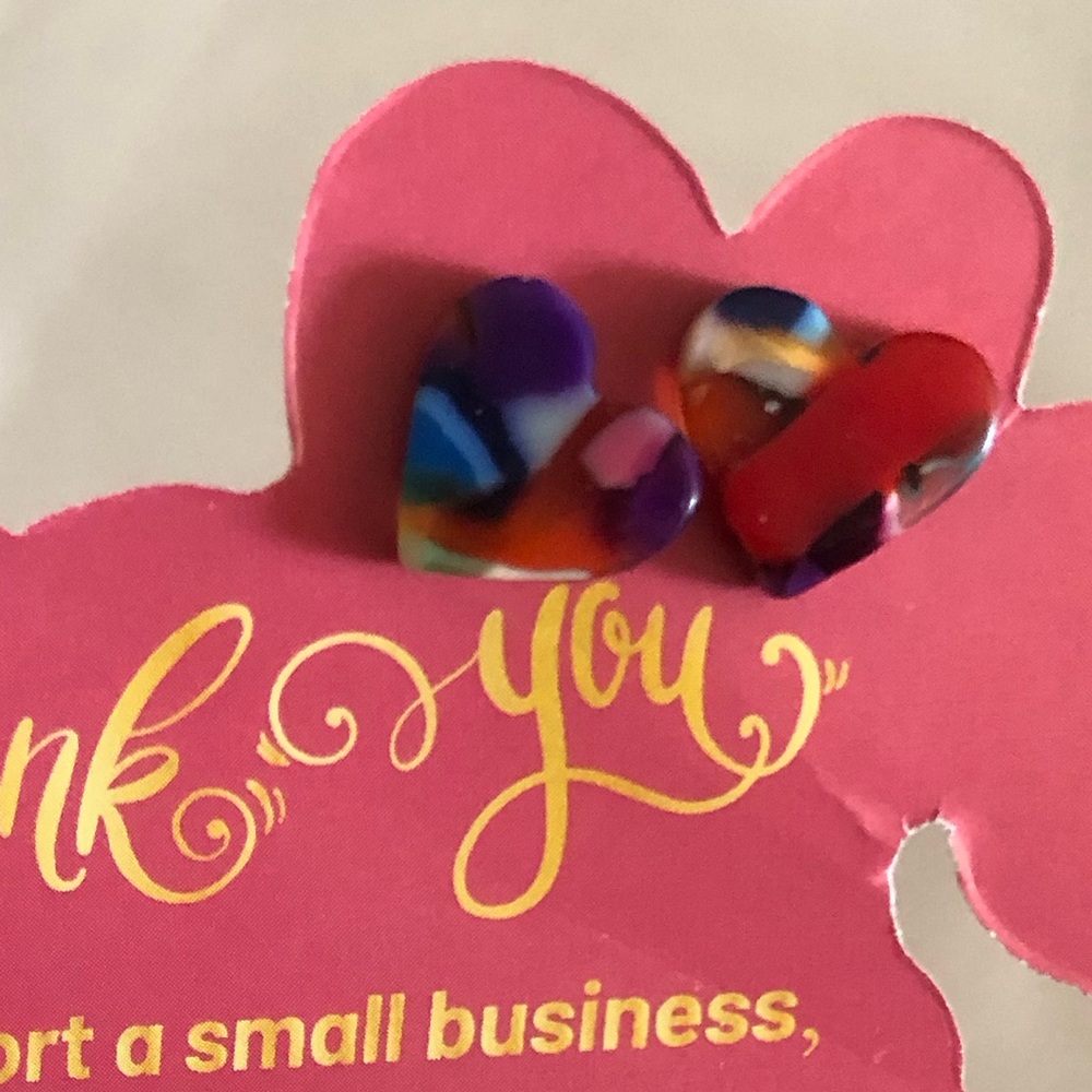 Mosaic cool heart earrings nwot